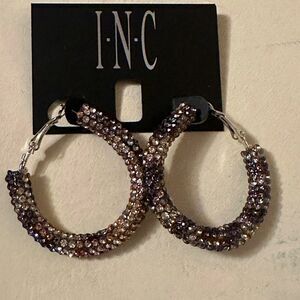 INC Sparkle hoop earrings gray pink